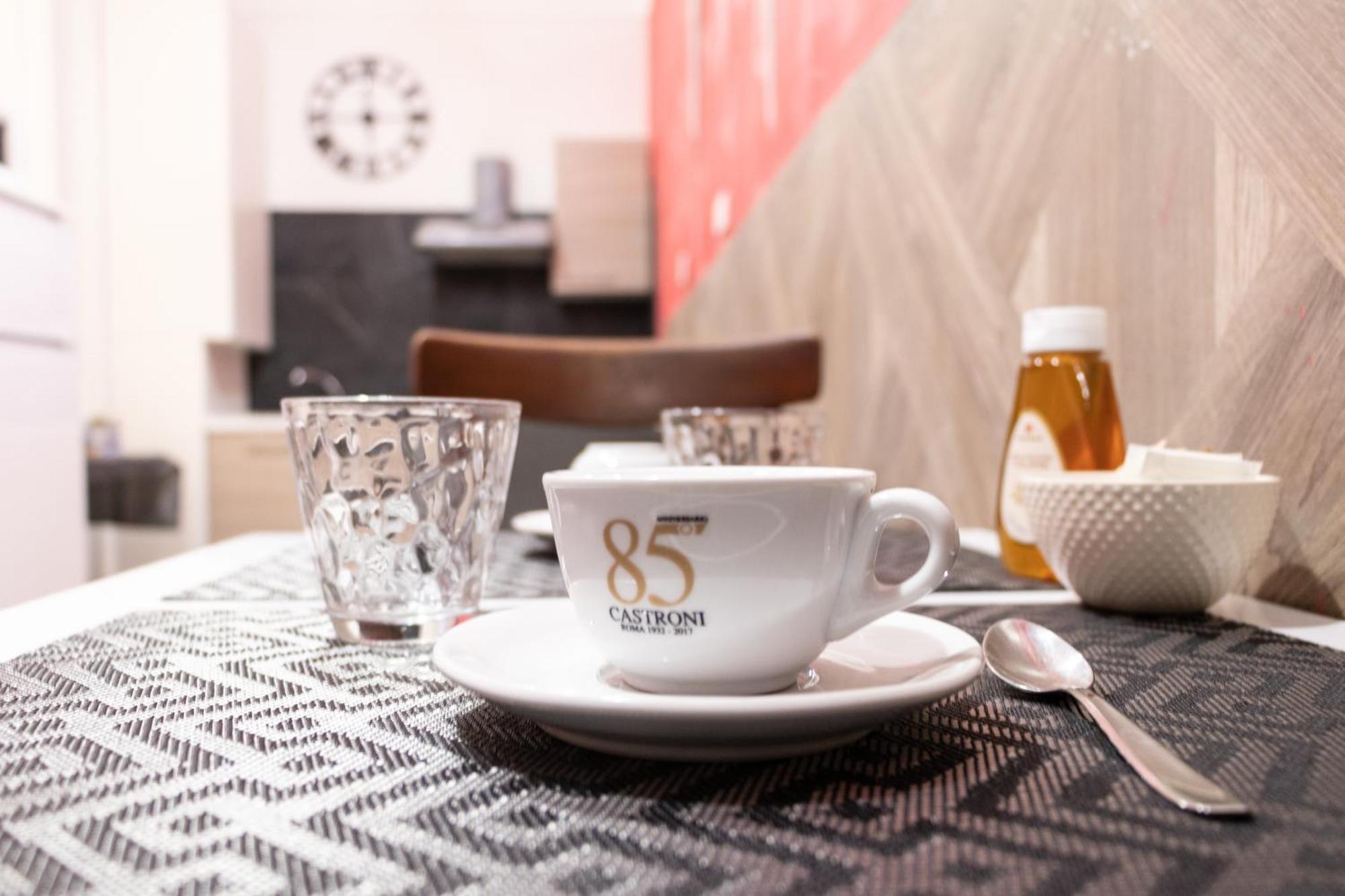 Bed and Breakfast Domus Castroni Scipioni Рим Екстер'єр фото